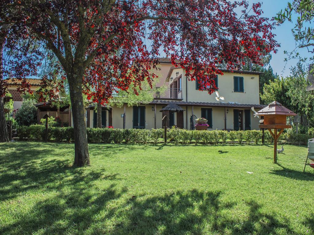 Bed and breakfast Il Nido D'Amore - Lorenzana Colombaie Extérieur photo